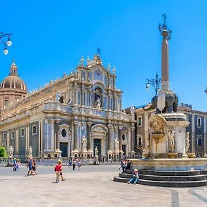 Capuana House , Catania Italia